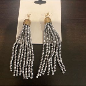 Earrings beads